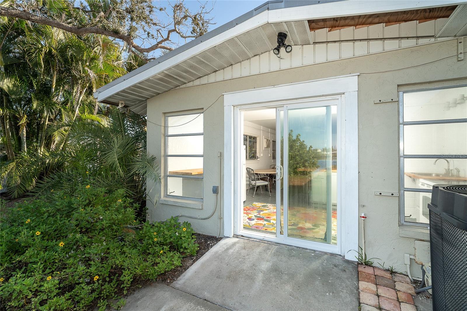 Image 9 of 49 For 1260 Maryknoll Road