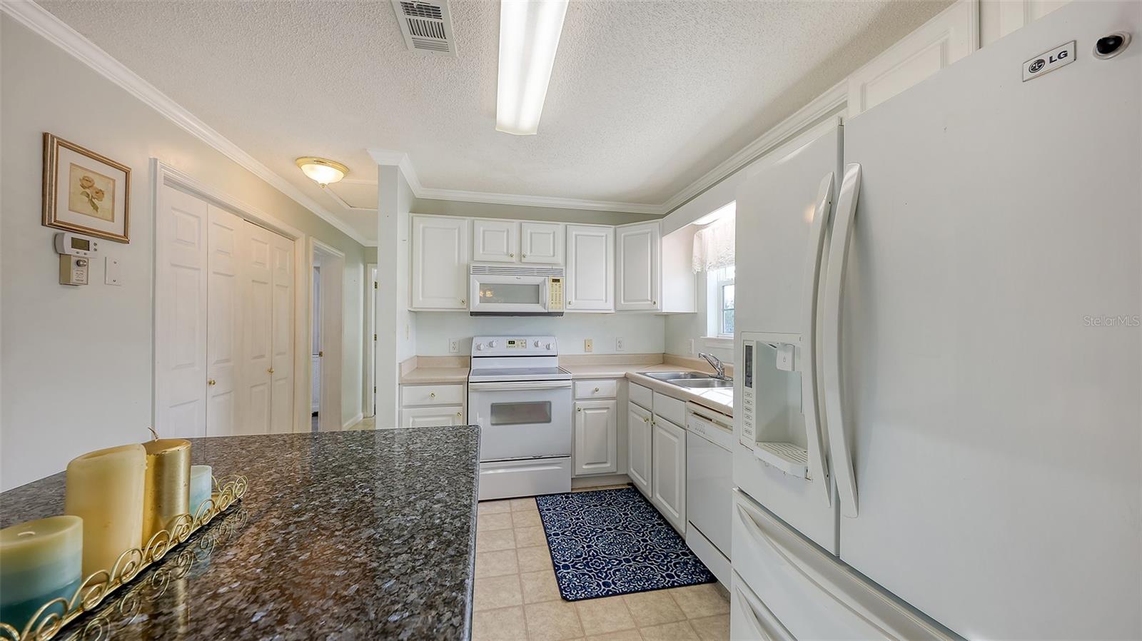 Image 17 of 43 For 11 Erskine Drive