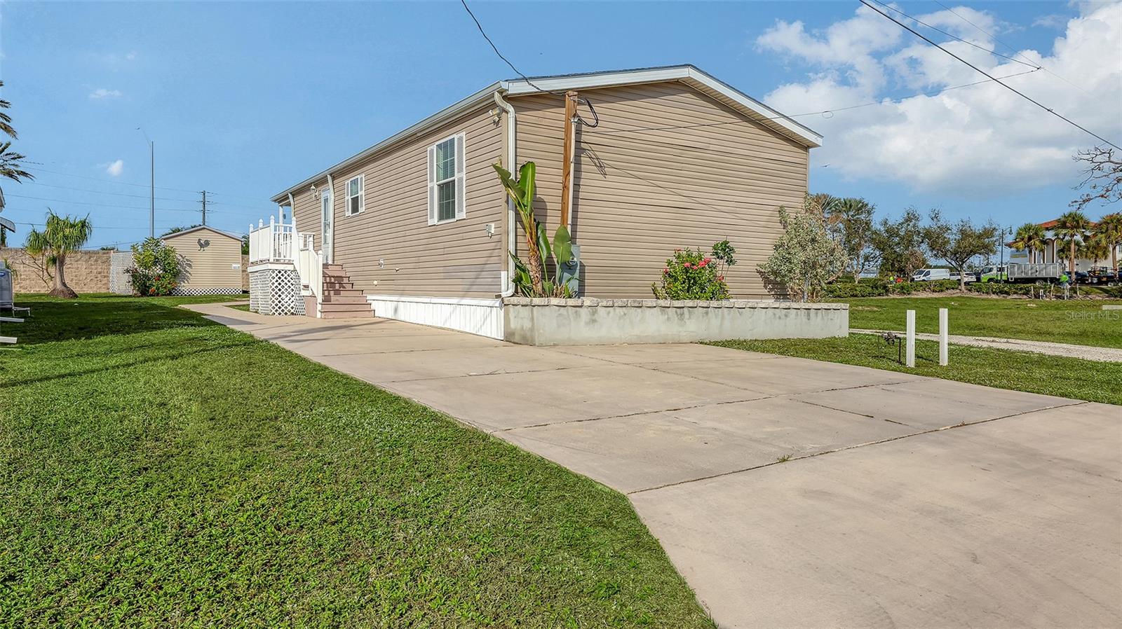 Image 30 of 43 For 11 Erskine Drive