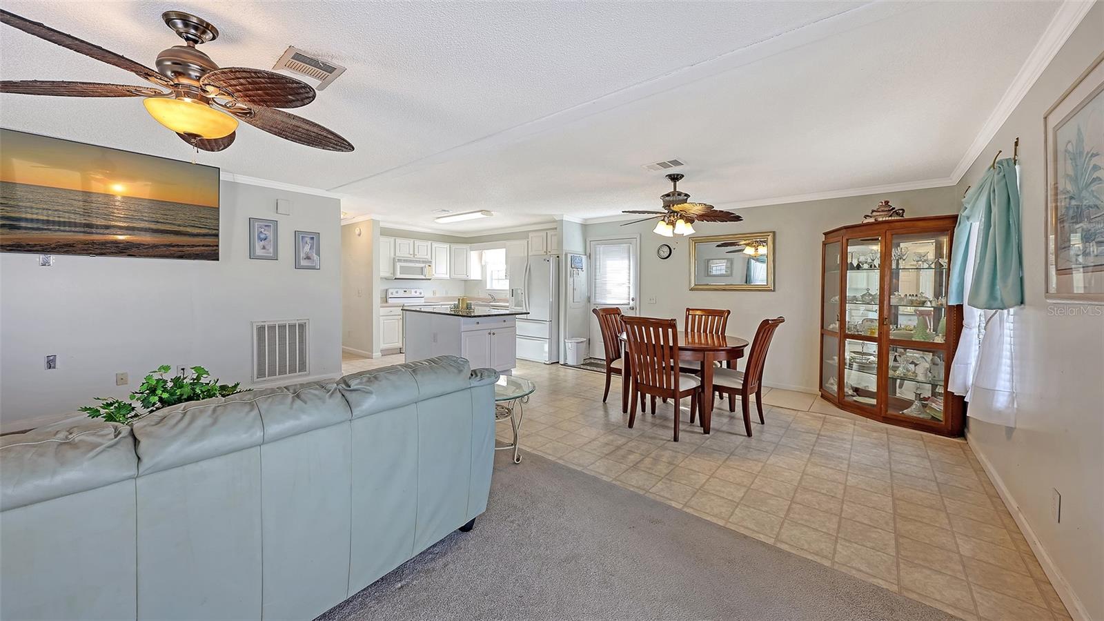 Image 7 of 43 For 11 Erskine Drive