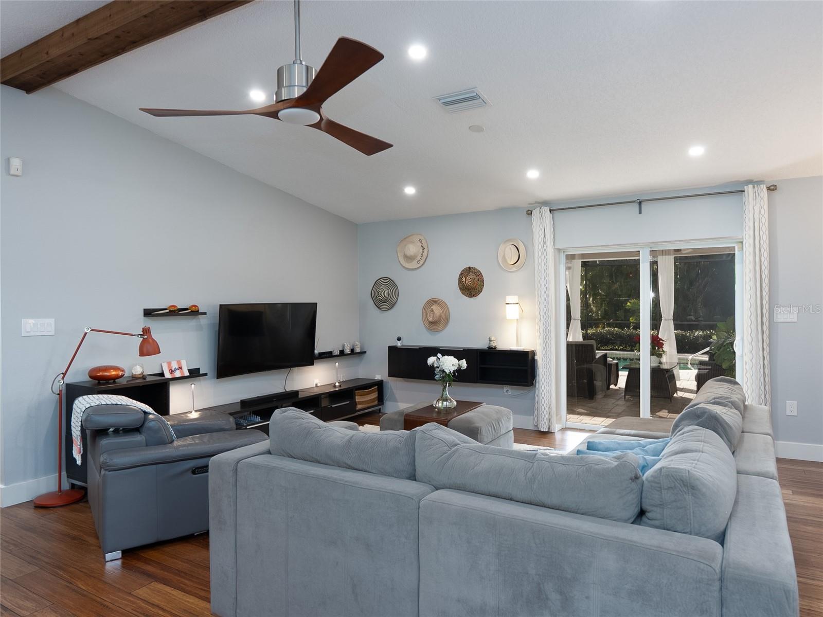 Image 11 of 56 For 116 68th Street Nw