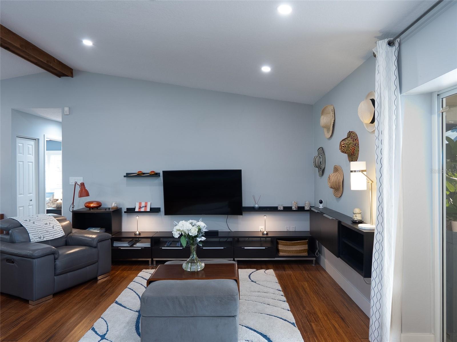 Image 15 of 56 For 116 68th Street Nw