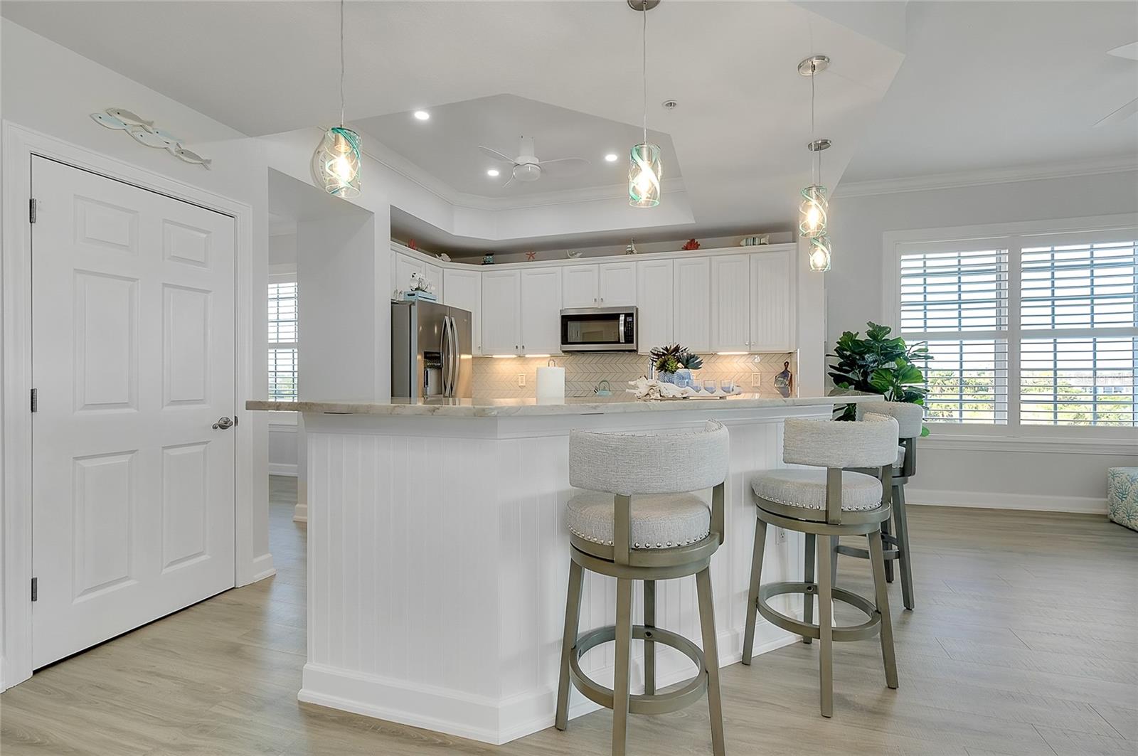 Image 11 of 76 For 10501 Amberjack Way 301