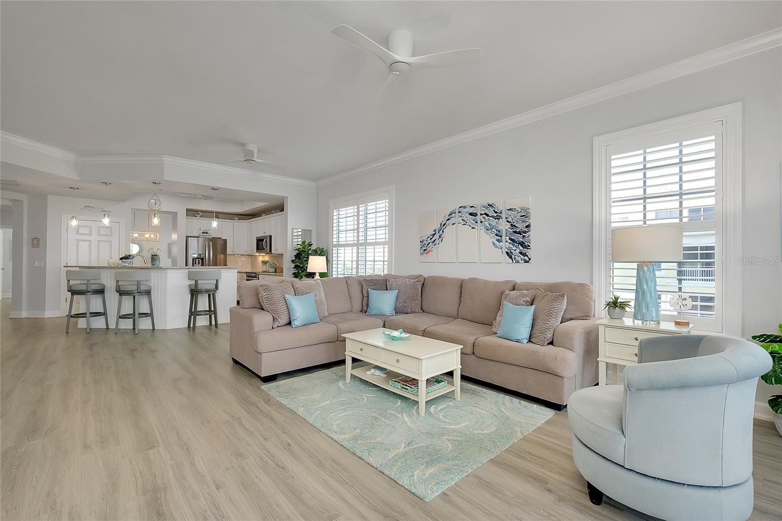 Image 15 of 76 For 10501 Amberjack Way 301