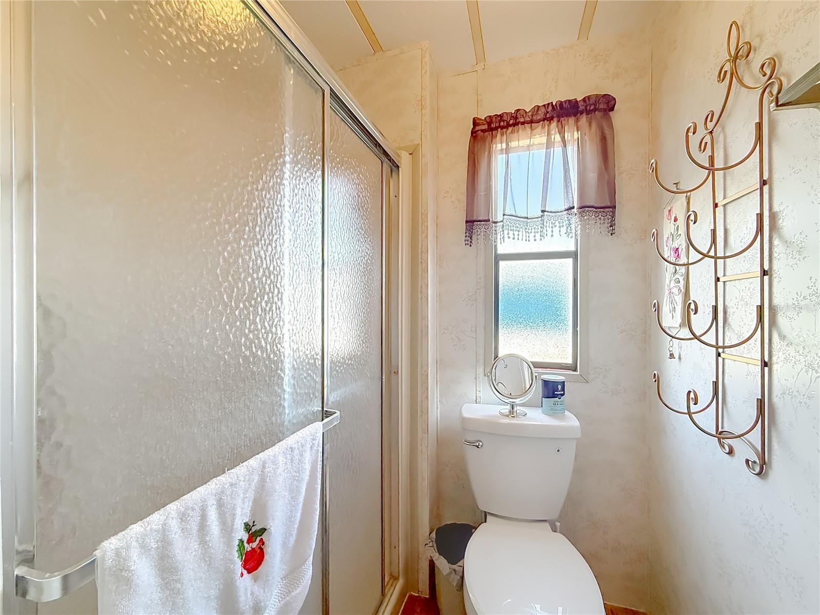 Image 19 of 26 For 109 Lyonia Lane