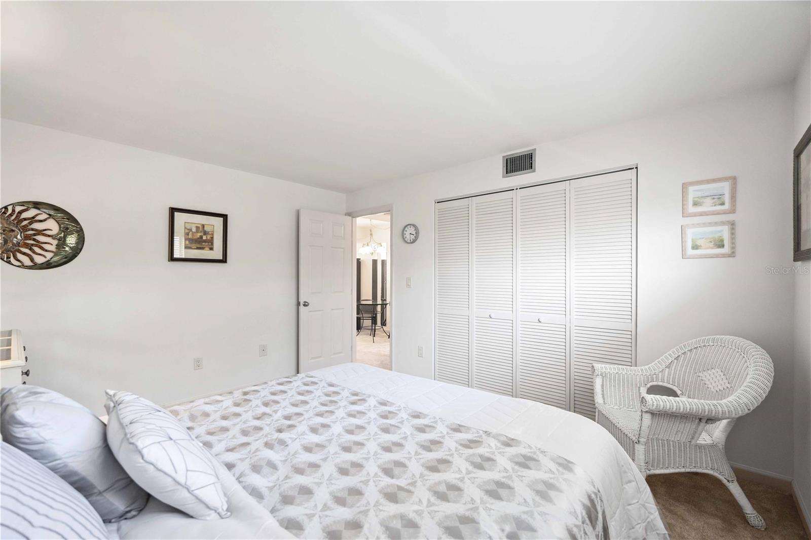 Image 19 of 42 For 236 Harbor Drive S 202