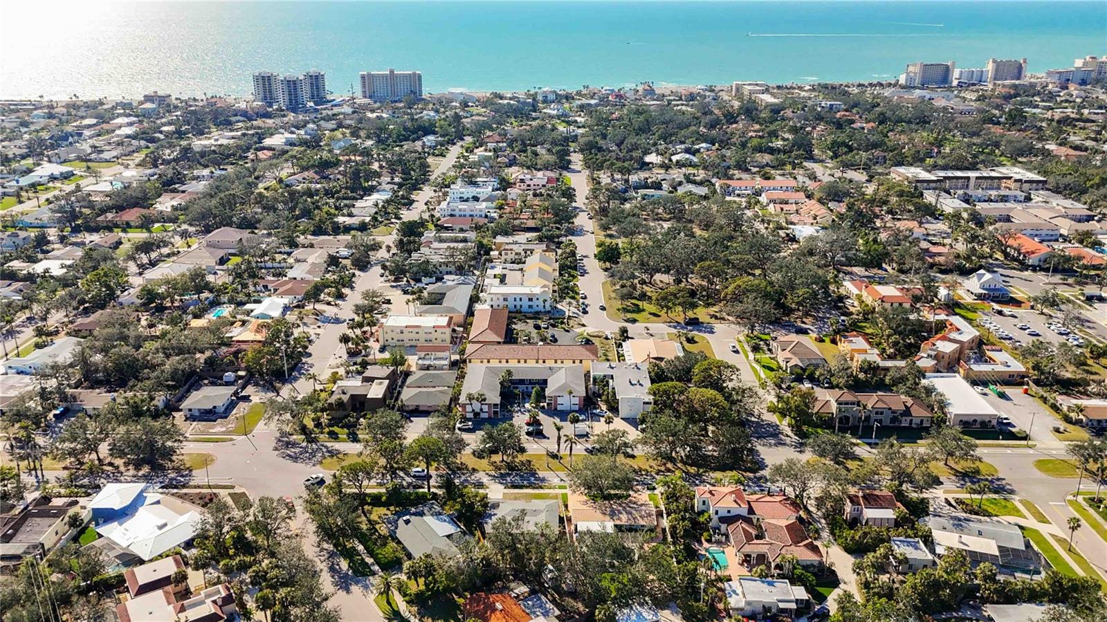 Image 25 of 42 For 236 Harbor Drive S 202