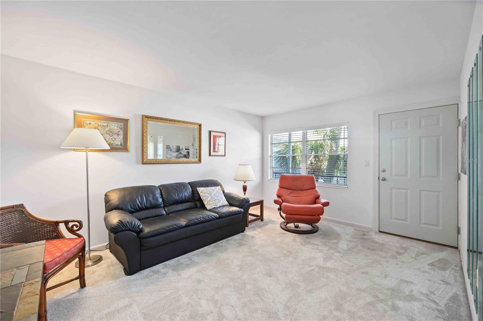 Image 7 of 42 For 236 Harbor Drive S 202