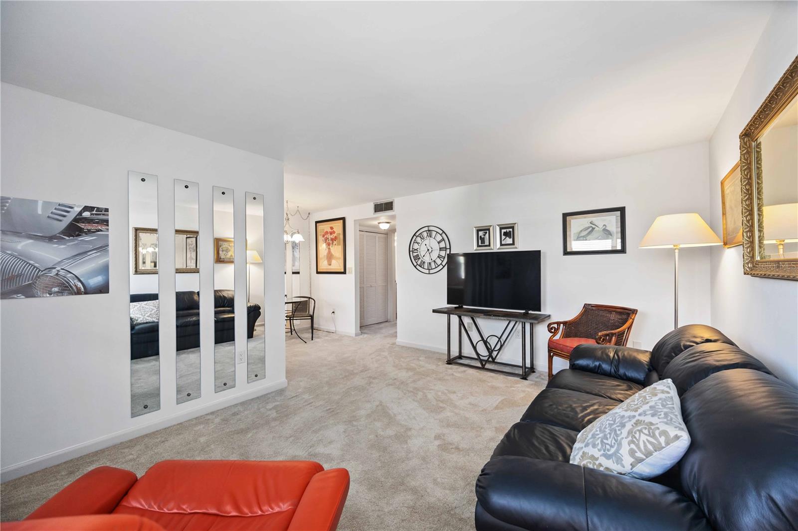 Image 9 of 42 For 236 Harbor Drive S 202