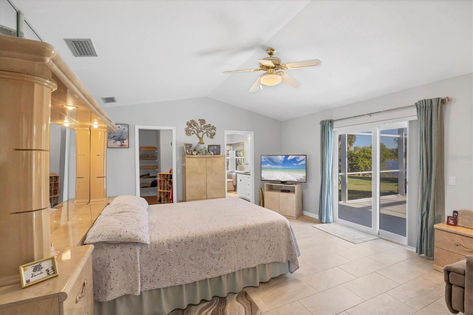 Image 25 of 64 For 5885 Denison Drive