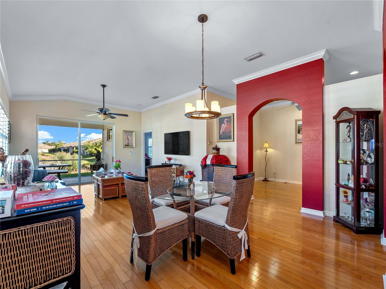 Image 14 of 57 For 120 Auburn Woods Circle