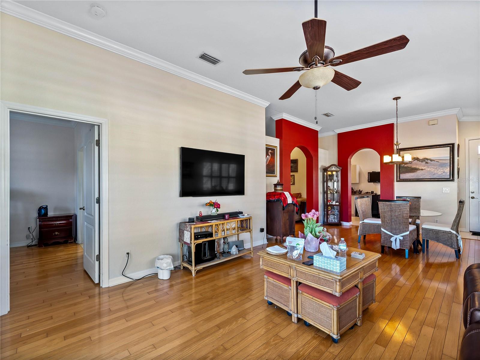 Image 15 of 57 For 120 Auburn Woods Circle