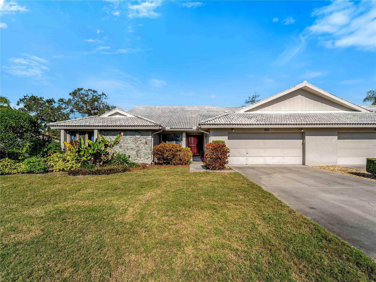 Image 18 of 53 For 3851 Wilshire Drive 9