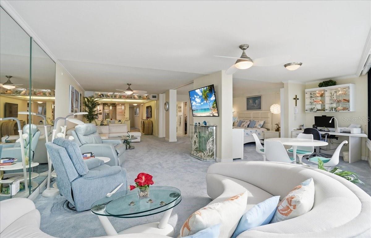 Image 13 of 56 For 840 The Esplanade N 305