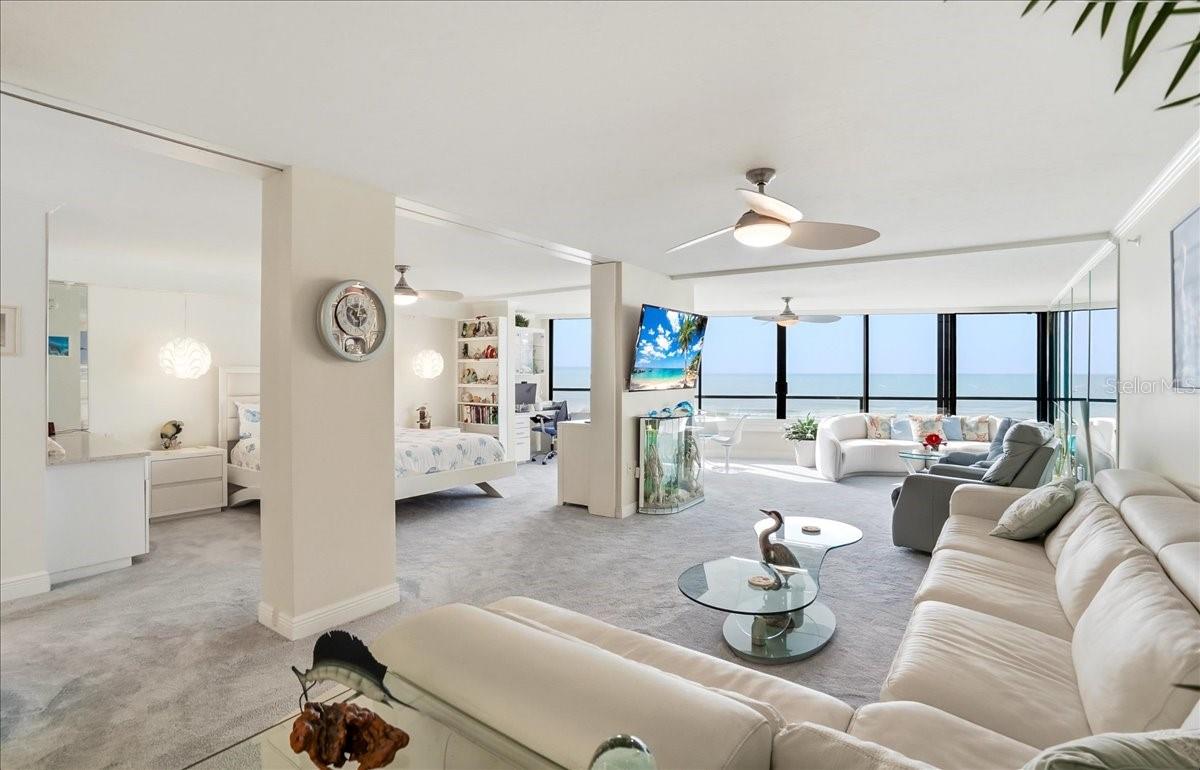 Image 15 of 56 For 840 The Esplanade N 305