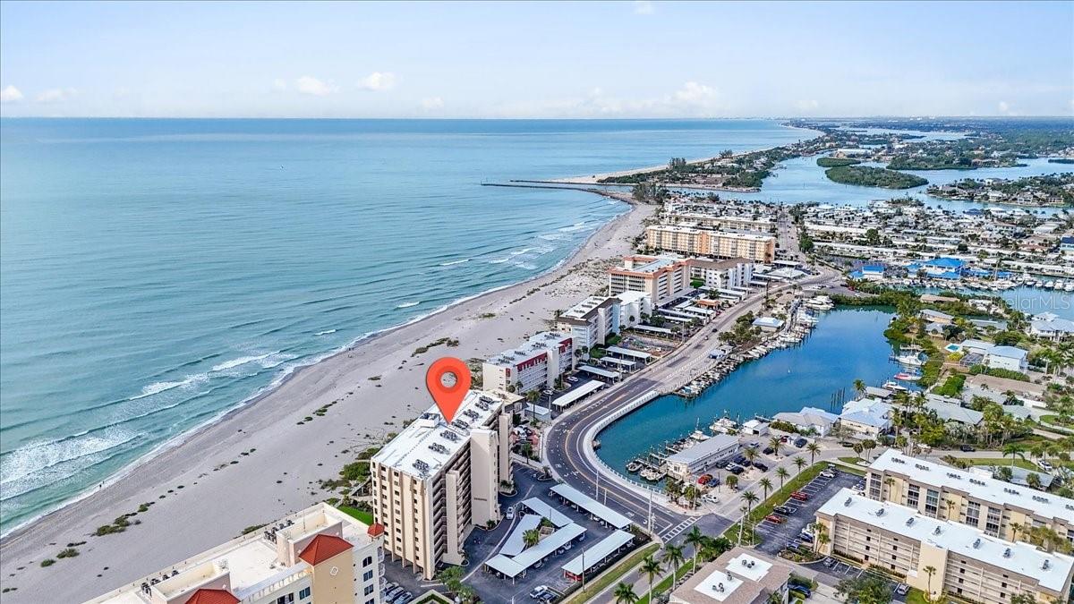 Image 45 of 56 For 840 The Esplanade N 305