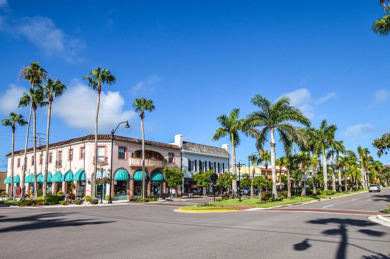 Image 45 of 57 For 437 Wexford Circle 79