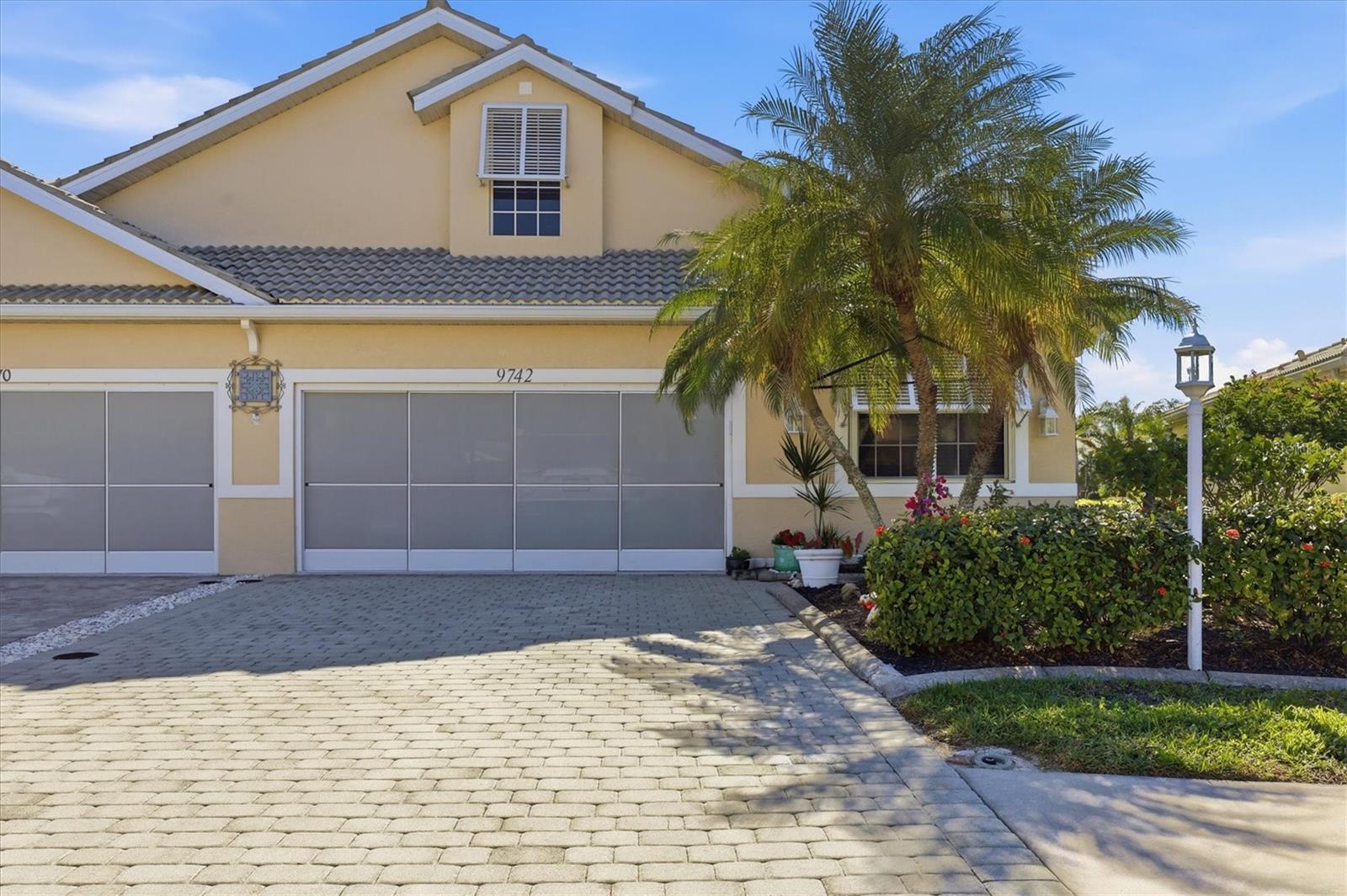 Image 12 of 55 For 9742 Hawk Nest Lane