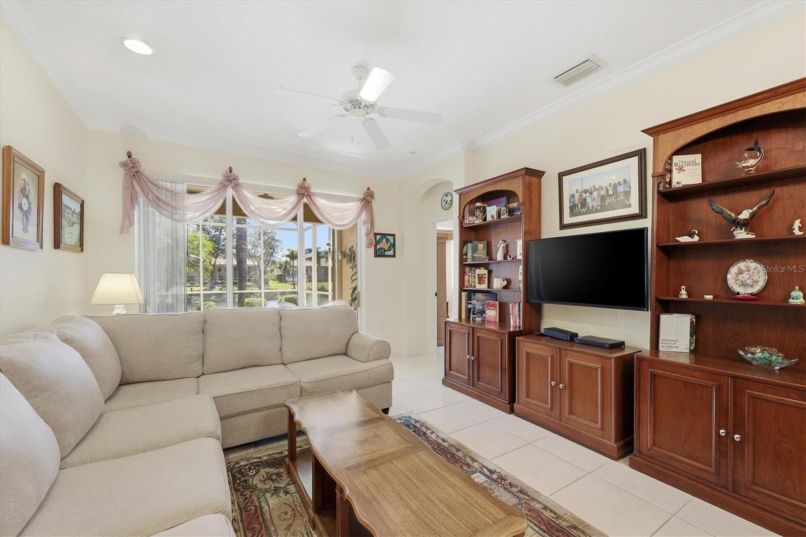 Image 19 of 55 For 9742 Hawk Nest Lane