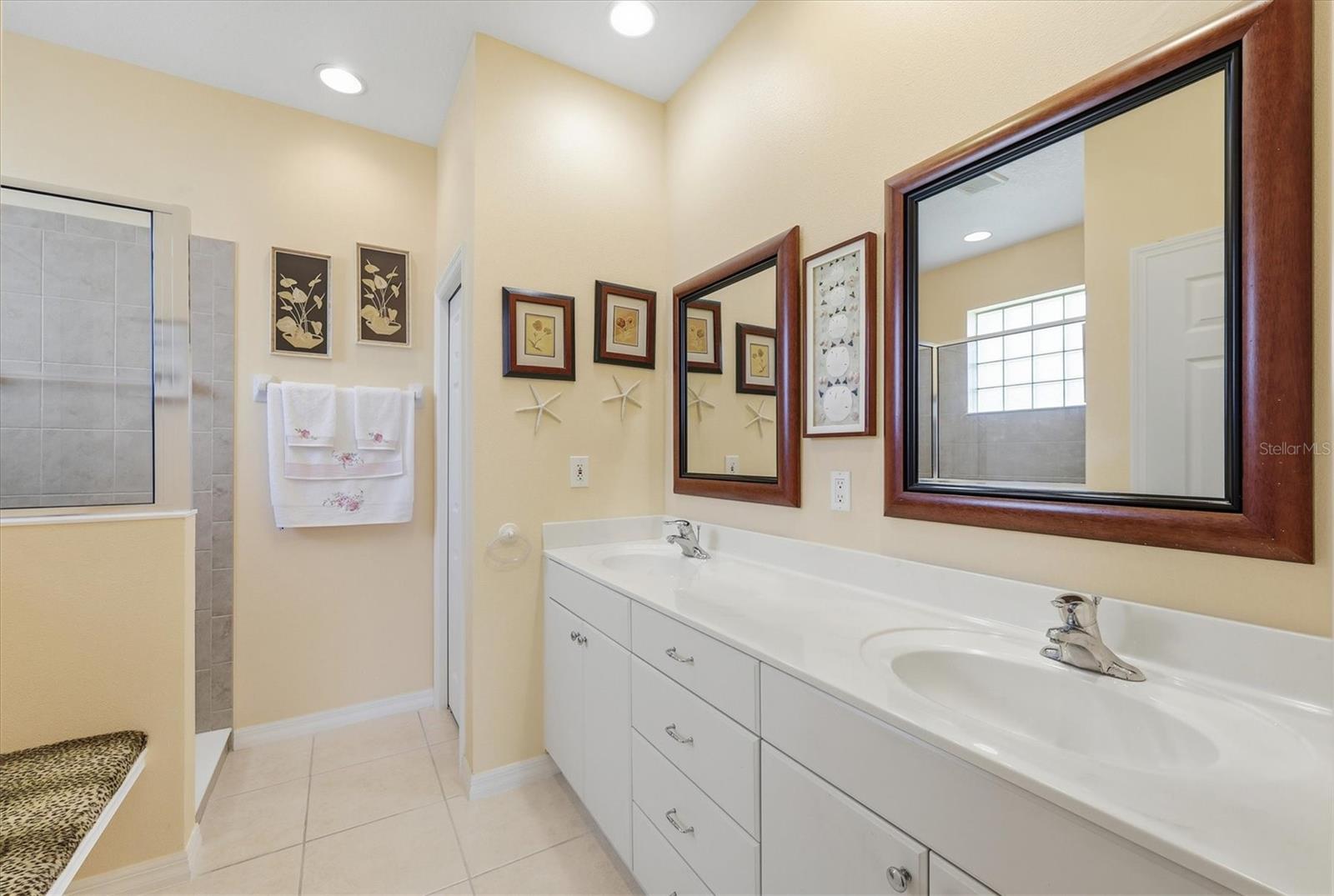 Image 30 of 55 For 9742 Hawk Nest Lane