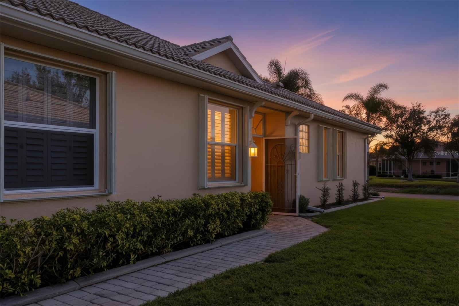 Image 4 of 55 For 9742 Hawk Nest Lane