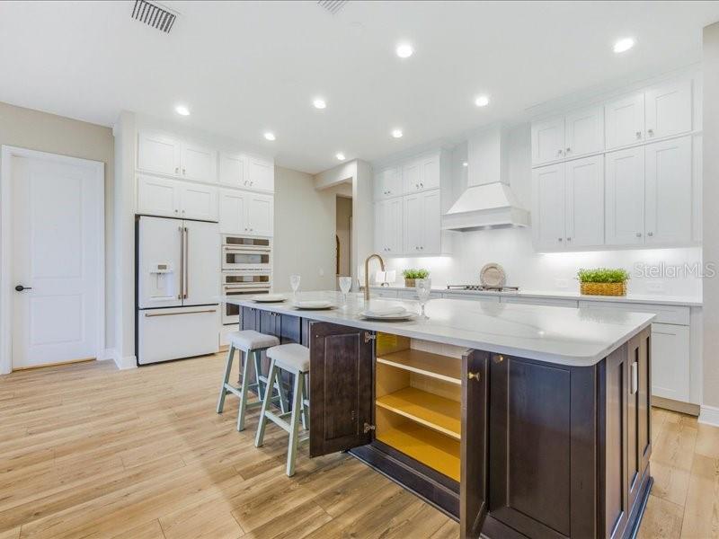 Image 11 of 71 For 12365 Vieste Court