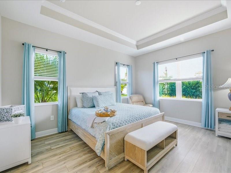 Image 21 of 71 For 12365 Vieste Court