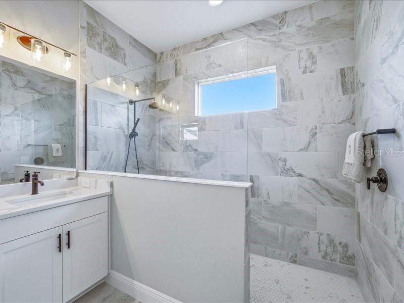 Image 24 of 71 For 12365 Vieste Court