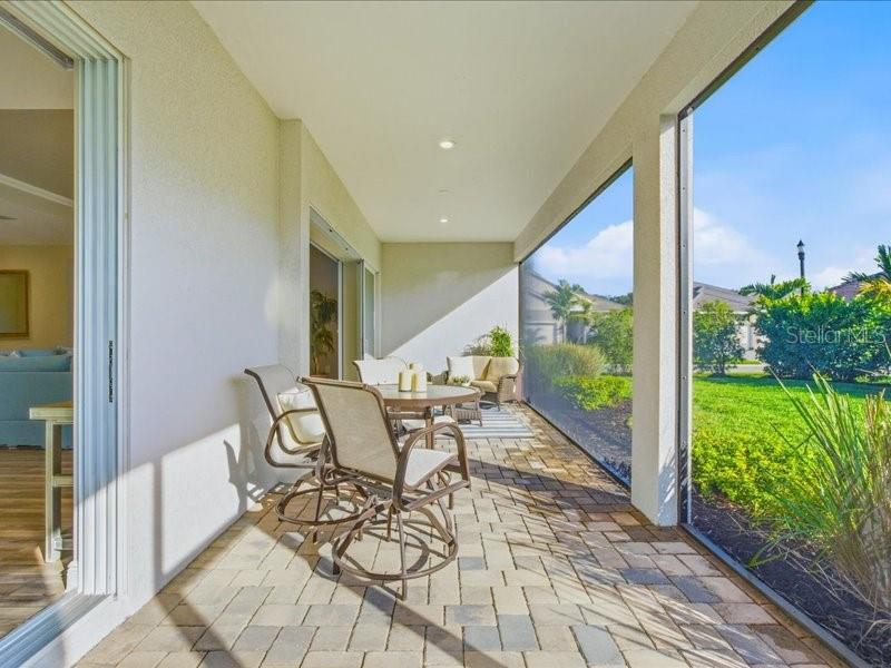 Image 34 of 71 For 12365 Vieste Court