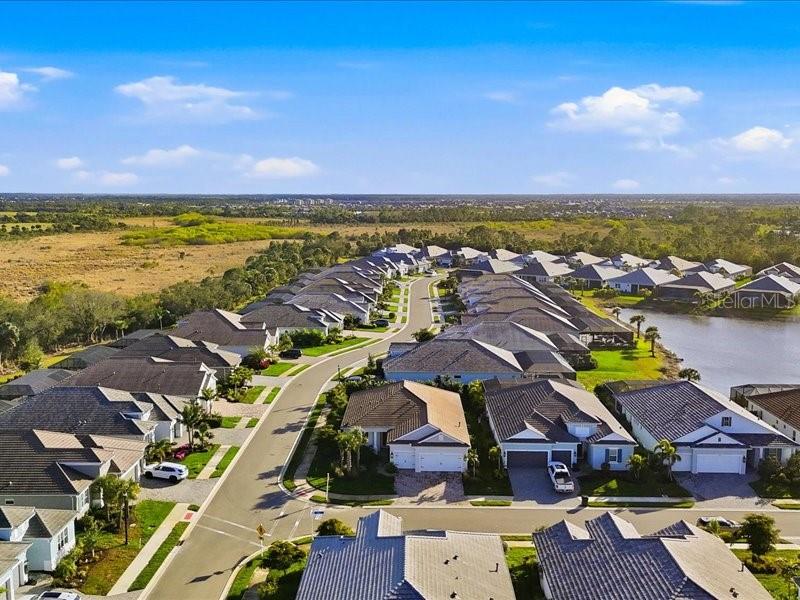 Image 47 of 71 For 12365 Vieste Court