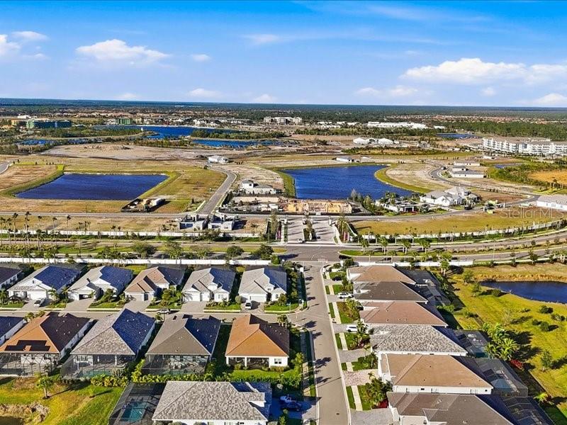 Image 49 of 71 For 12365 Vieste Court