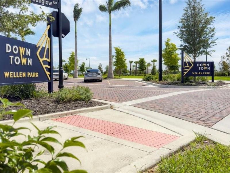 Image 53 of 71 For 12365 Vieste Court