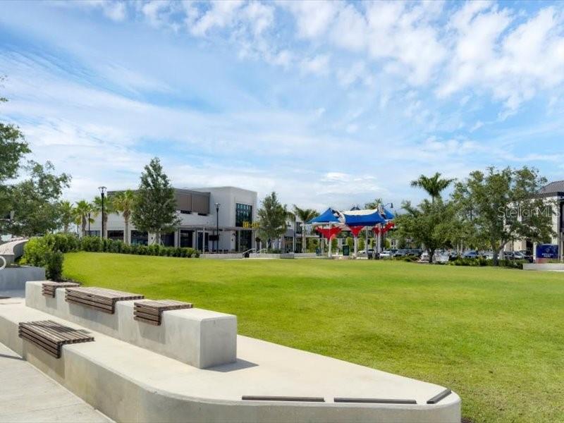 Image 59 of 71 For 12365 Vieste Court