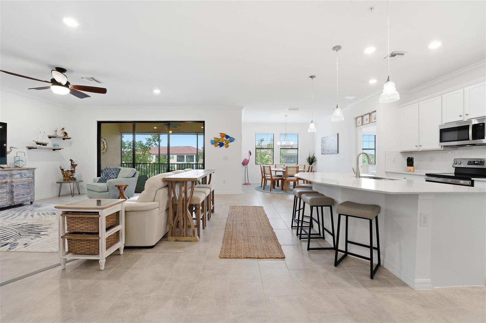 Image 10 of 100 For 10212 Staggerbush Drive 202