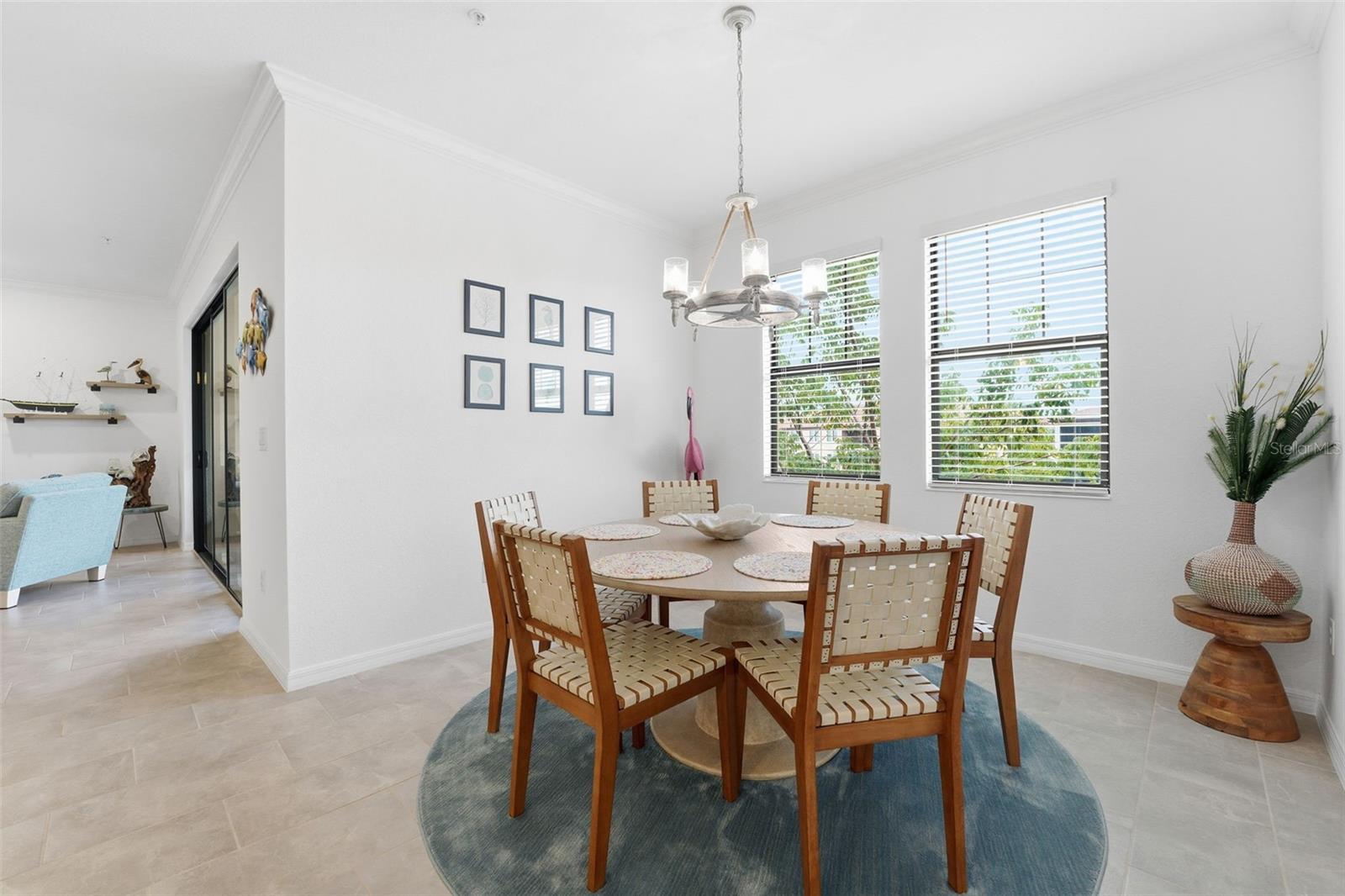 Image 23 of 100 For 10212 Staggerbush Drive 202