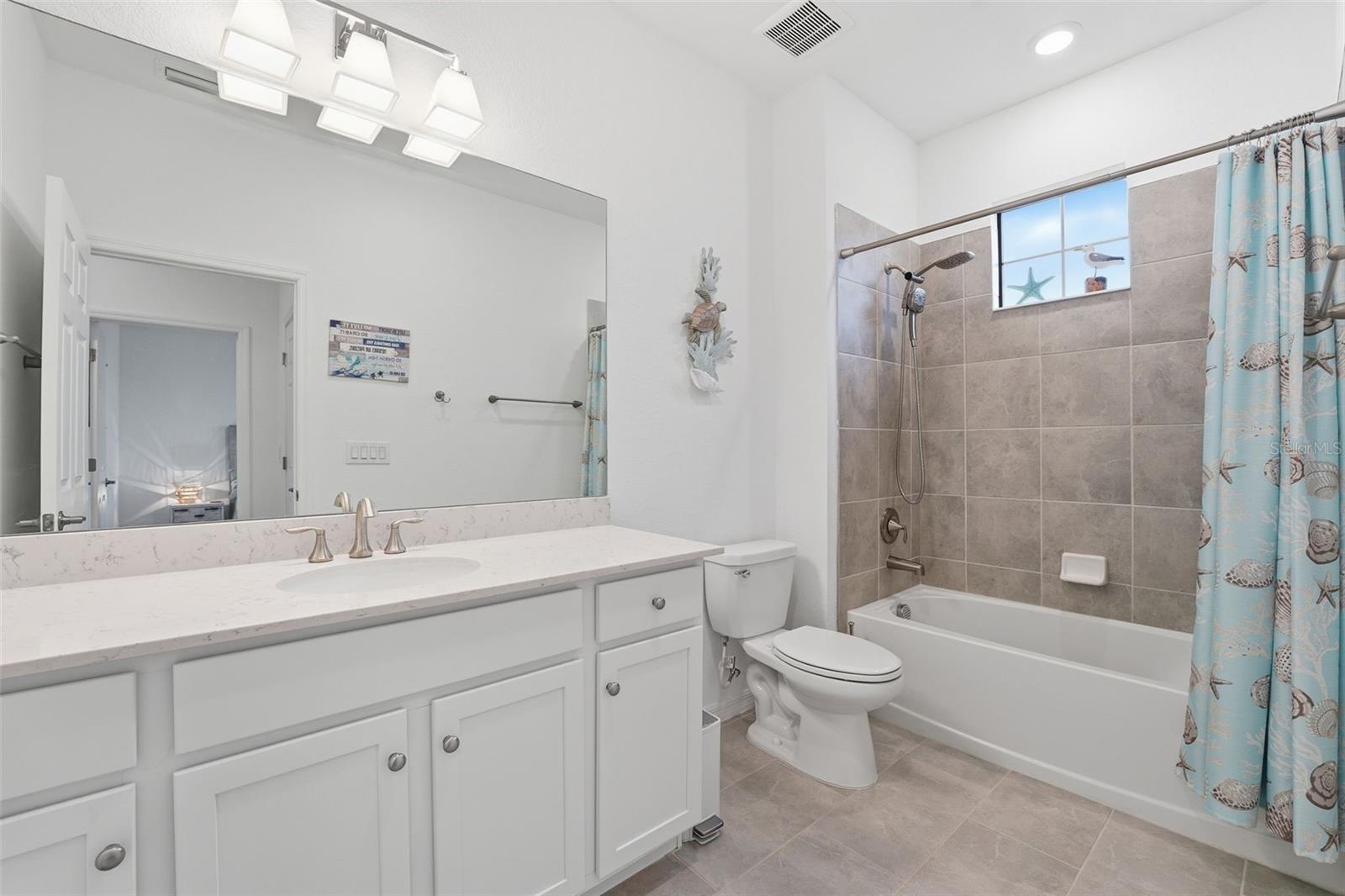 Image 31 of 100 For 10212 Staggerbush Drive 202