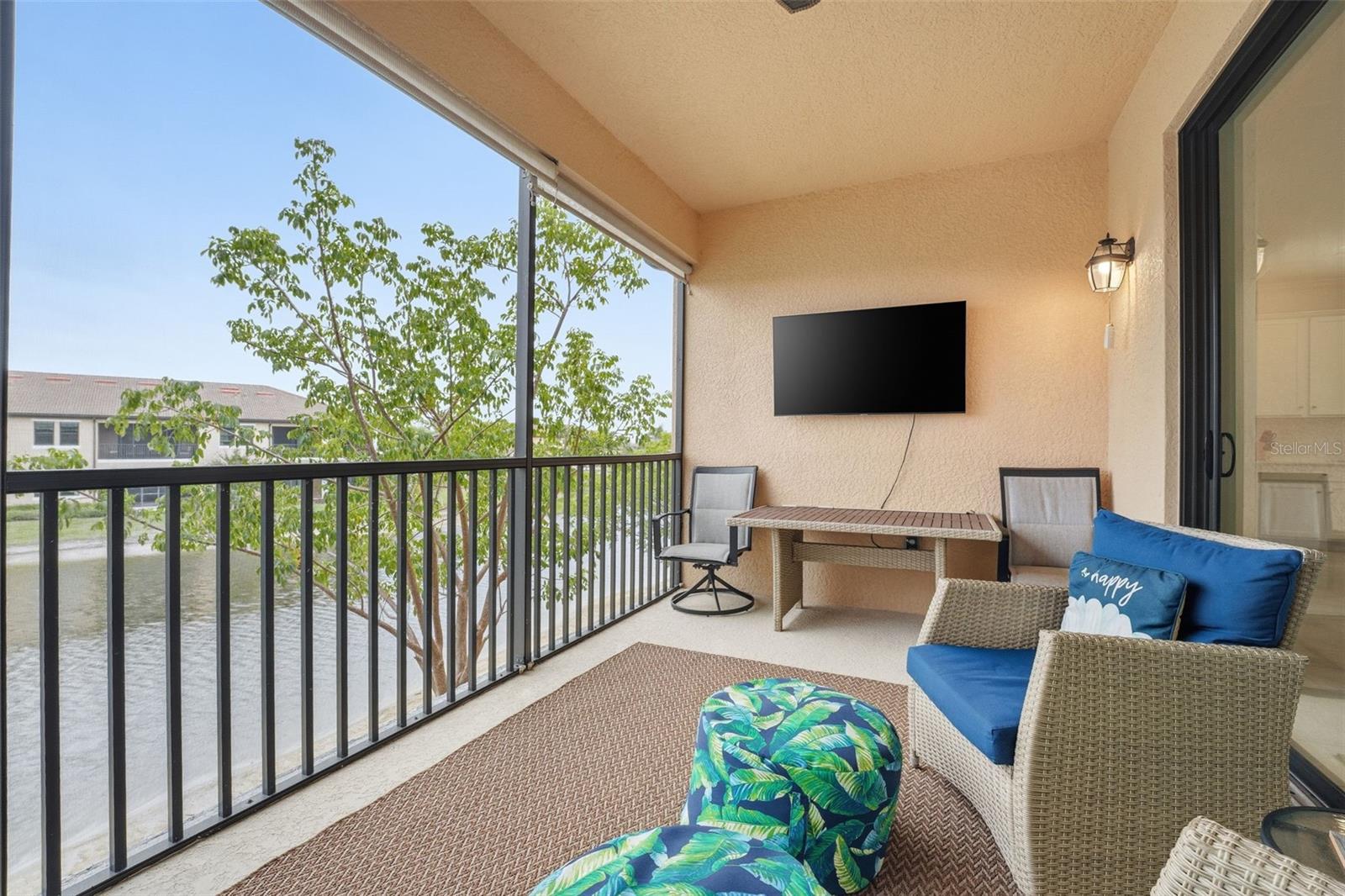 Image 37 of 100 For 10212 Staggerbush Drive 202