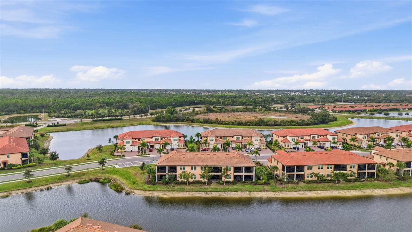 Image 45 of 100 For 10212 Staggerbush Drive 202