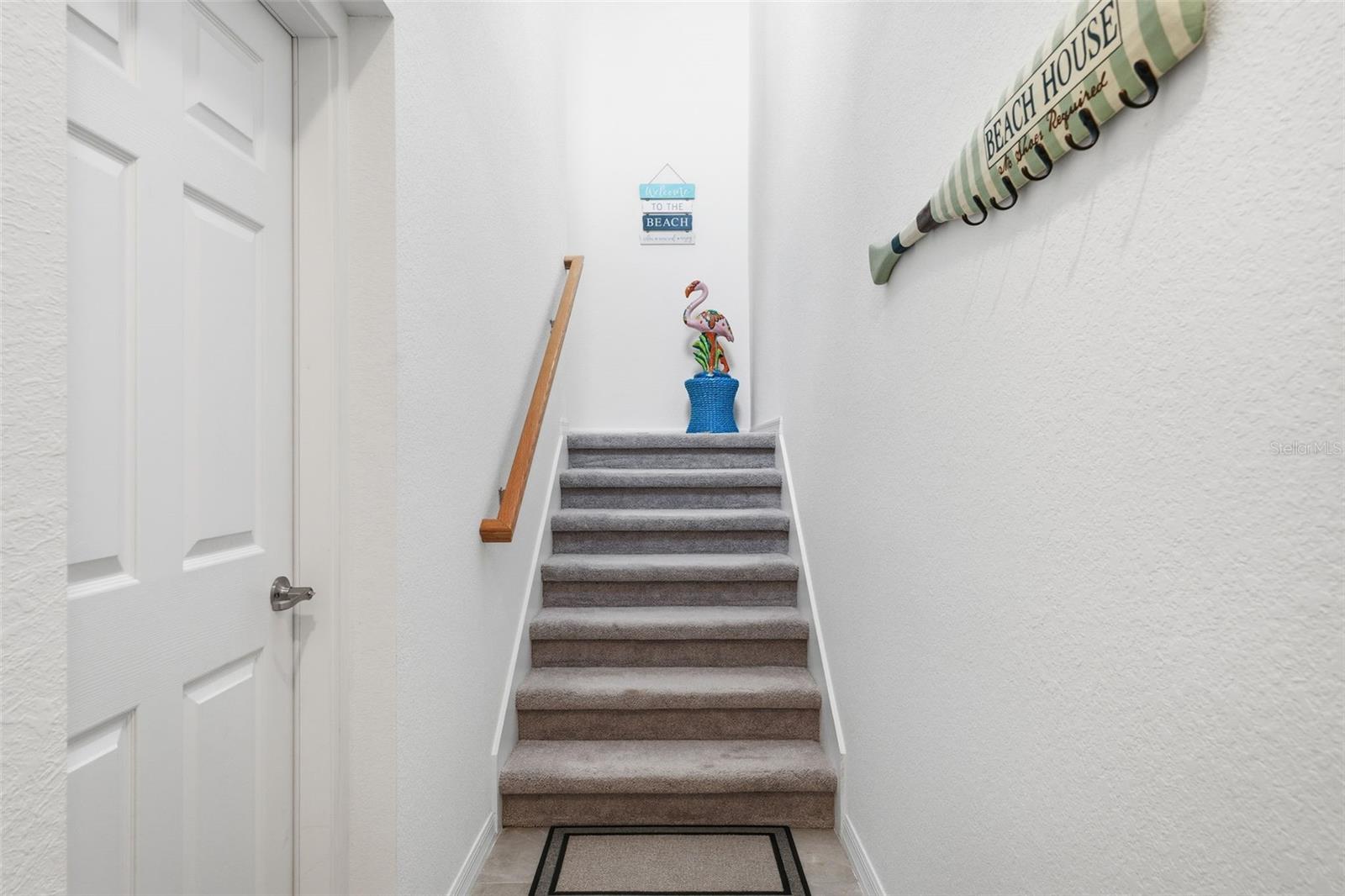 Image 7 of 100 For 10212 Staggerbush Drive 202