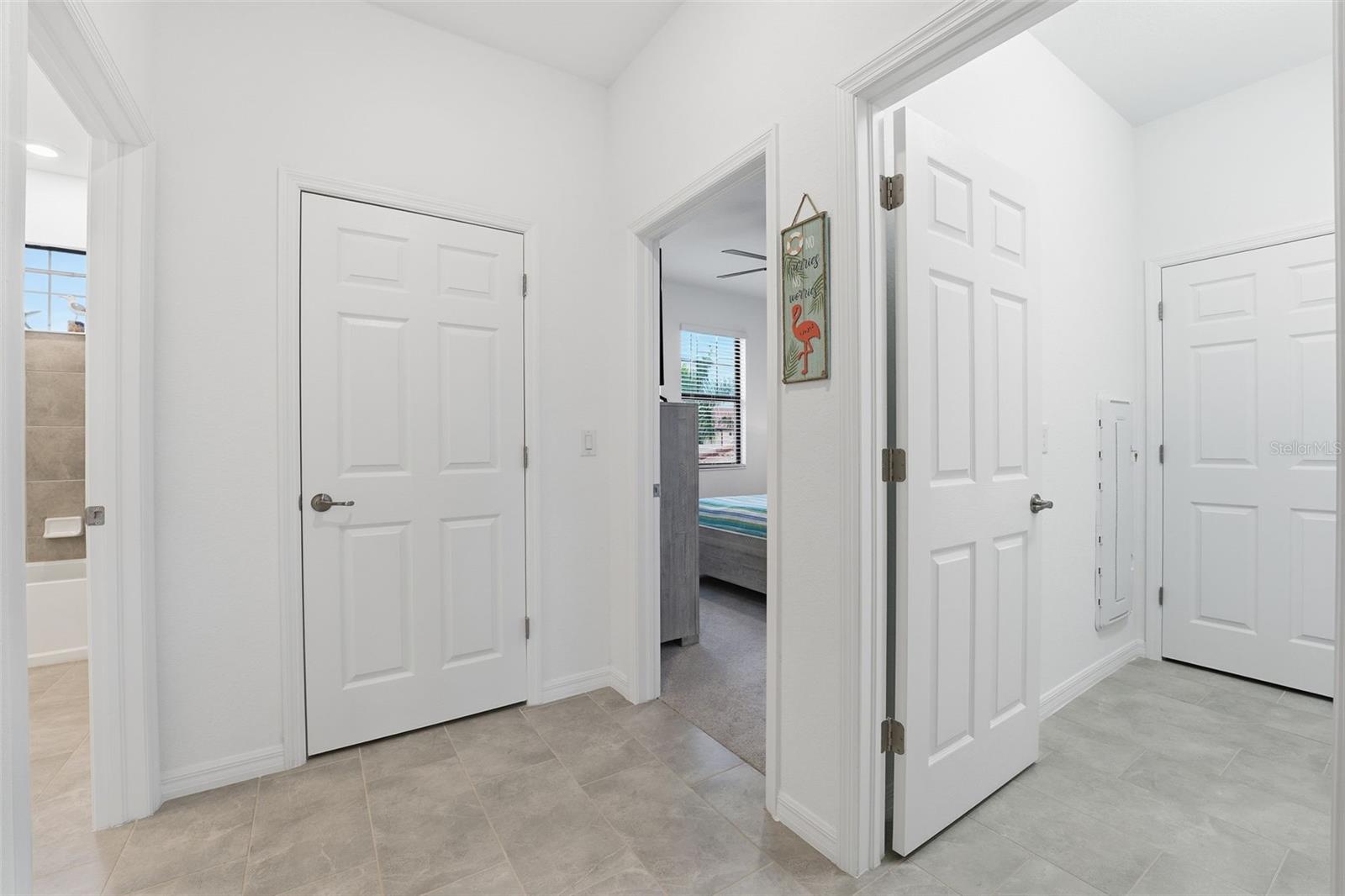 Image 9 of 100 For 10212 Staggerbush Drive 202