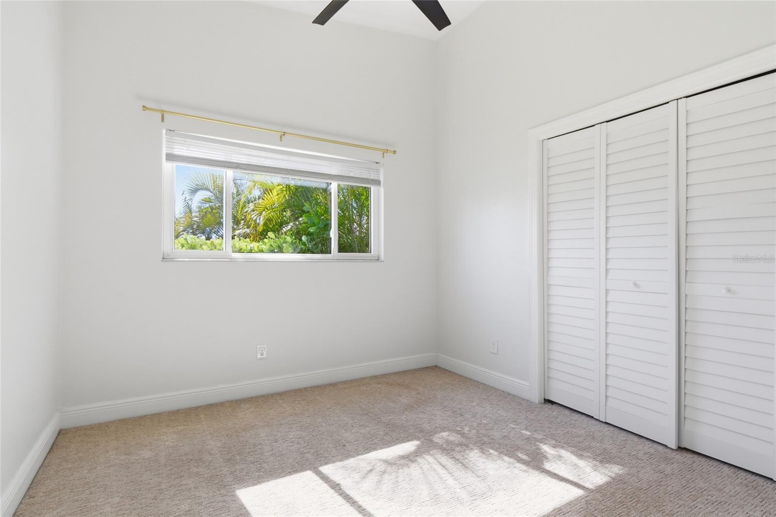 Image 21 of 49 For 3317 Bougainvillea Street