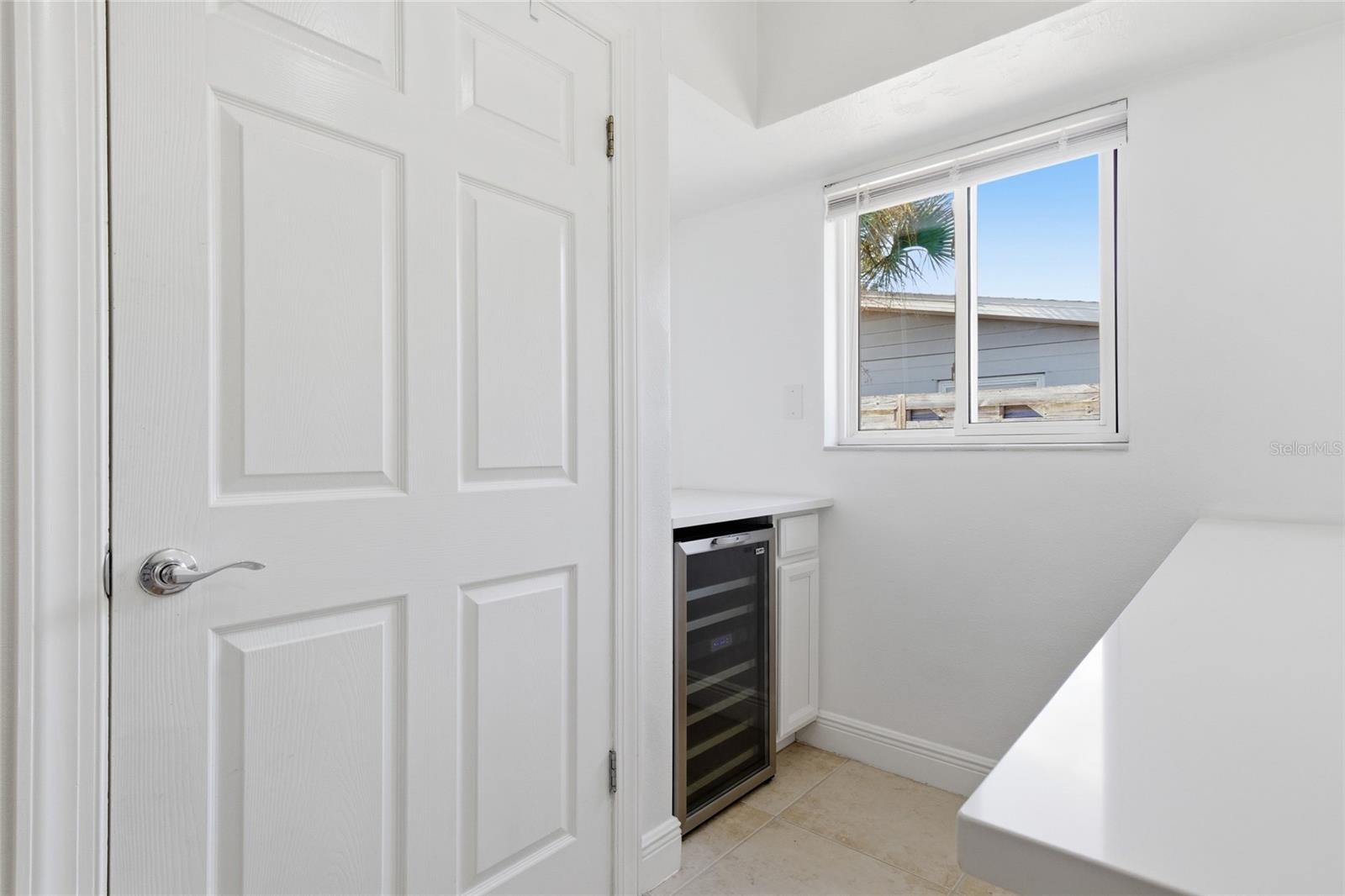 Image 34 of 49 For 3317 Bougainvillea Street