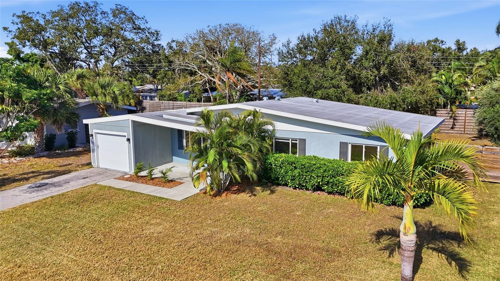 Image 5 of 49 For 3317 Bougainvillea Street