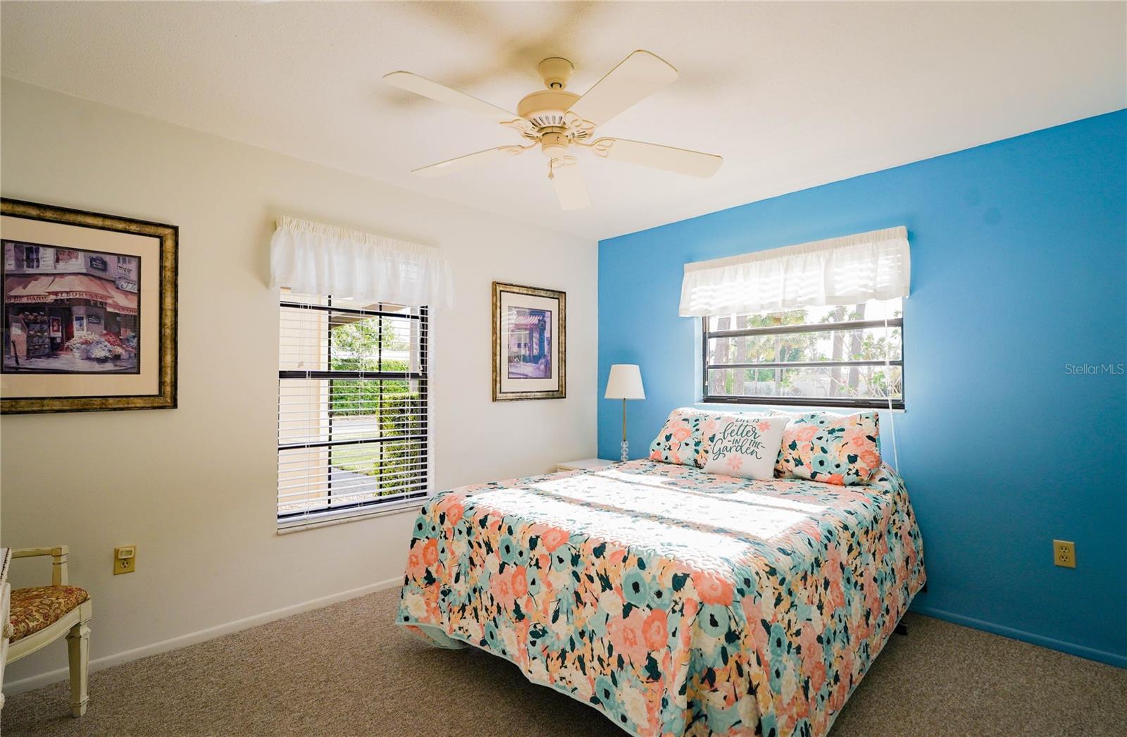 Image 18 of 33 For 330 Mission Trail N K