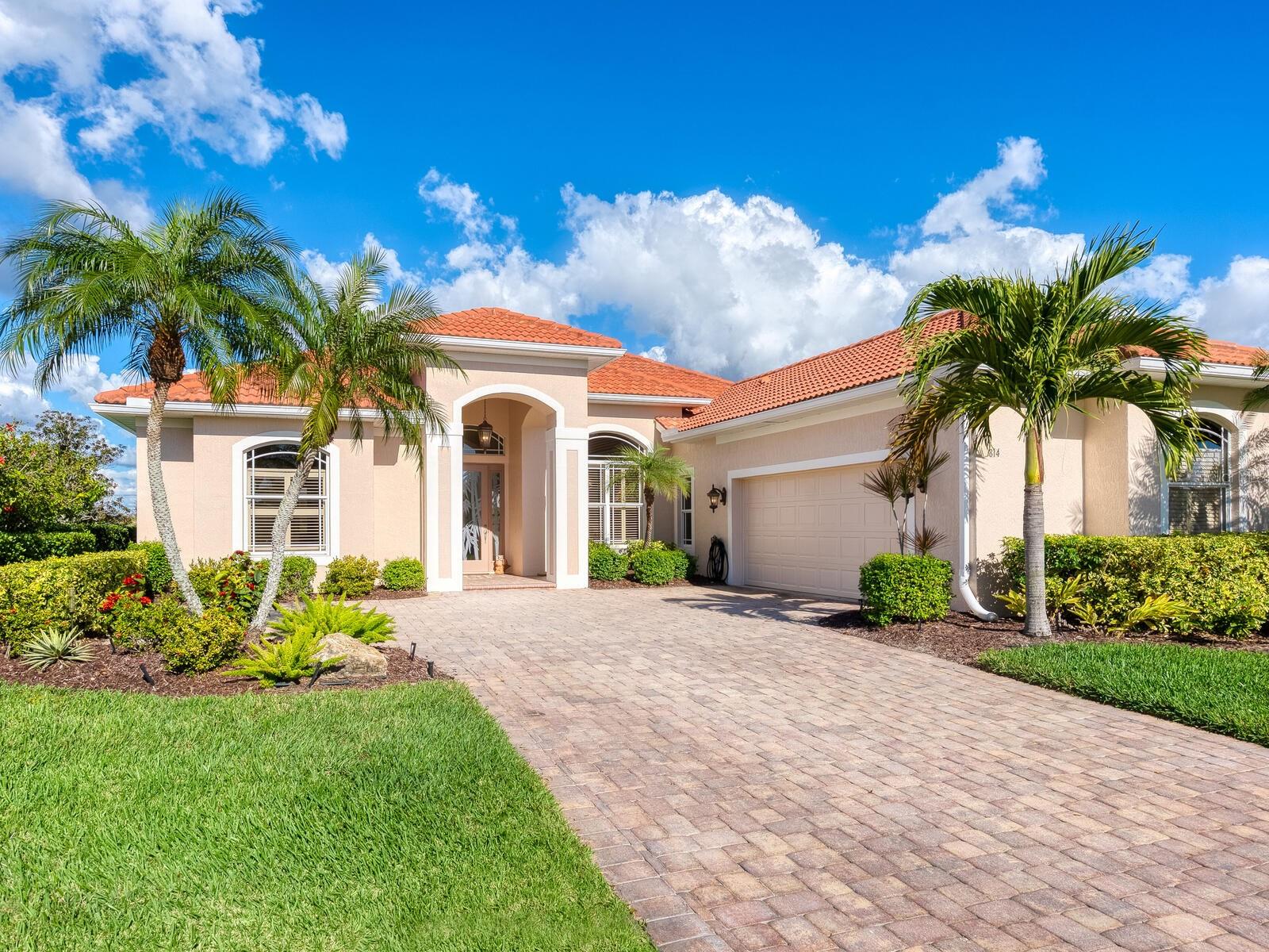 Details for 814 Adonis Place, VENICE, FL 34292
