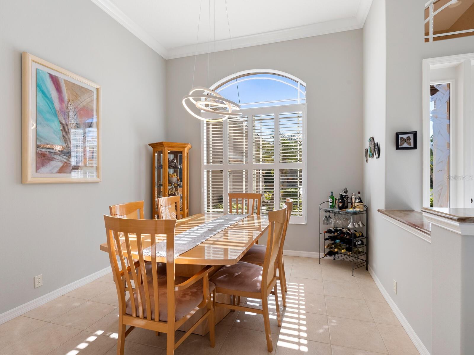 Image 9 of 38 For 814 Adonis Place