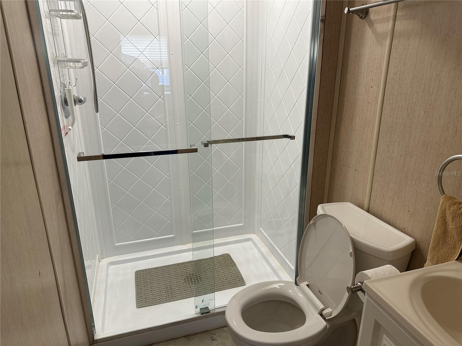 Image 12 of 17 For 336 Blackburn Boulevard