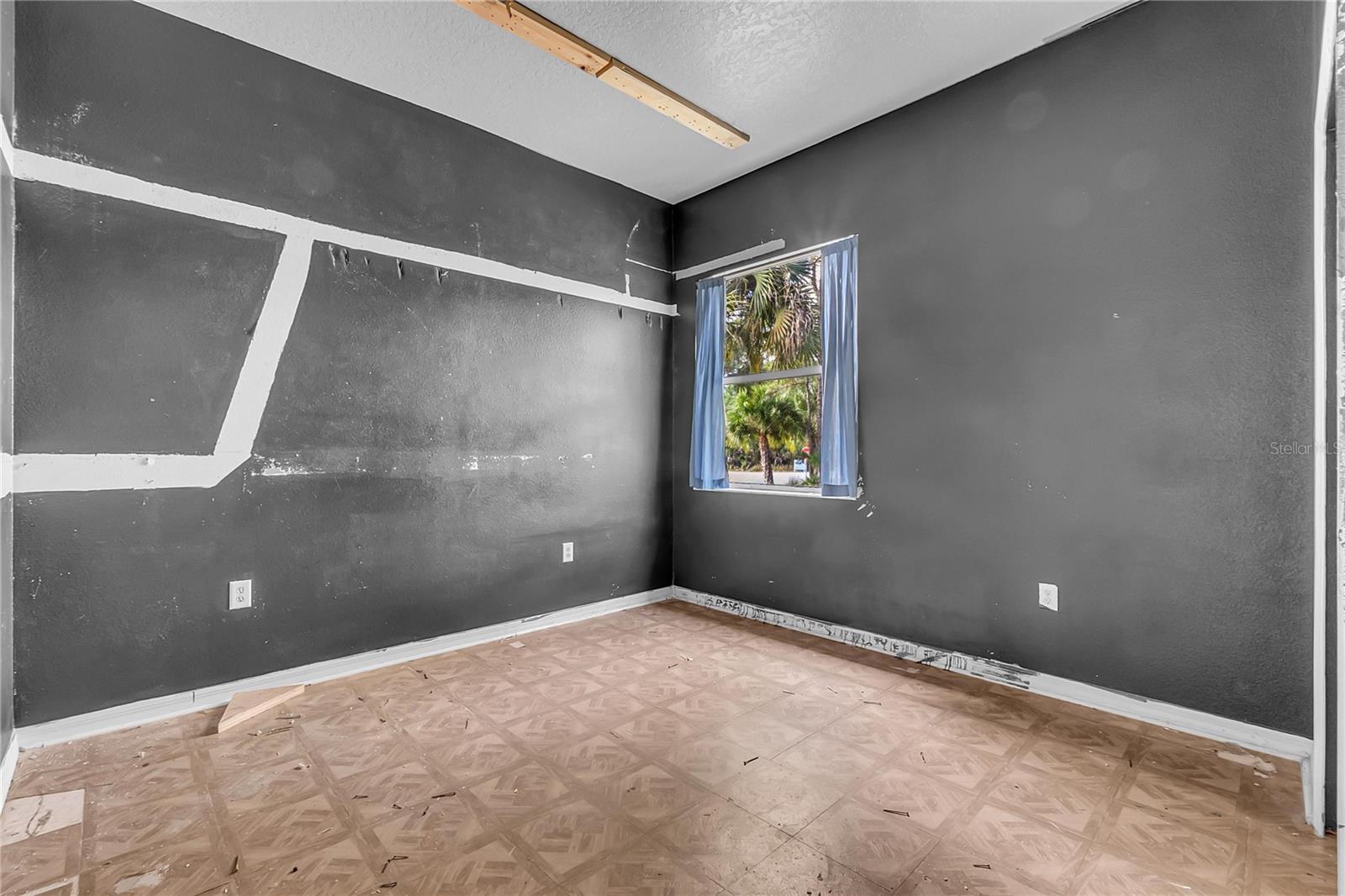 Image 26 of 33 For 1821 Firethorn Road Nw