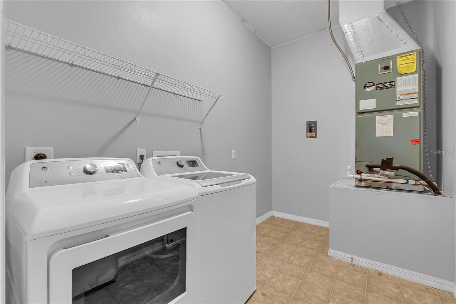 Image 28 of 33 For 1821 Firethorn Road Nw