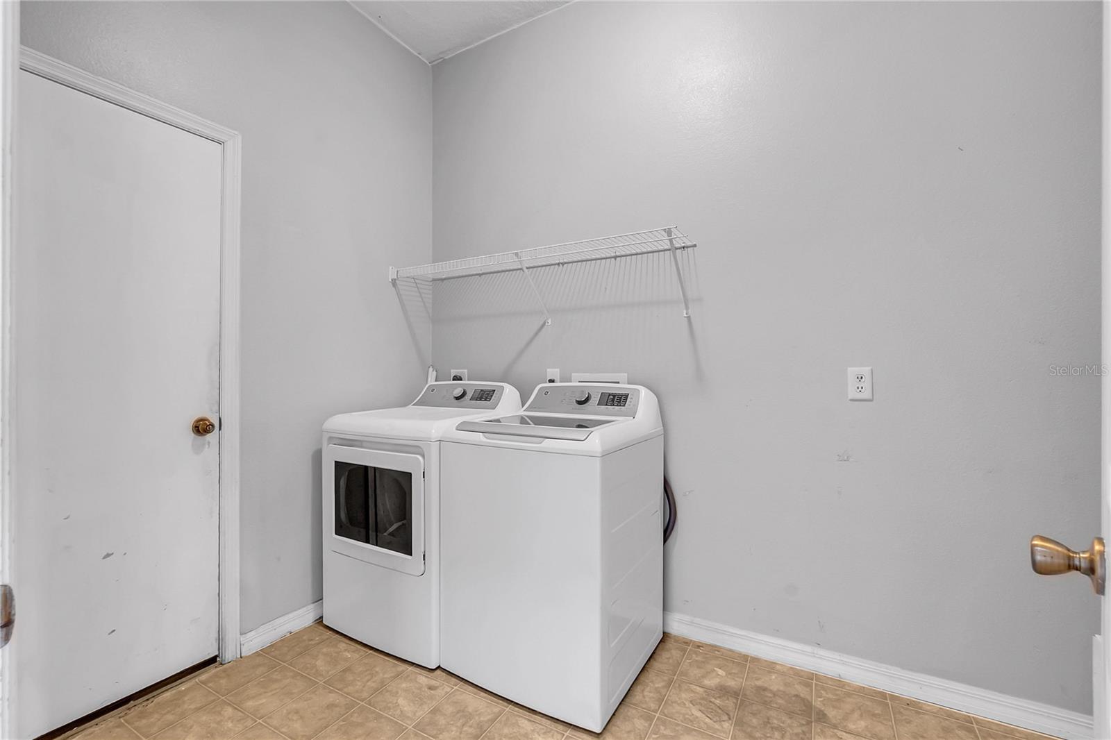 Image 29 of 33 For 1821 Firethorn Road Nw